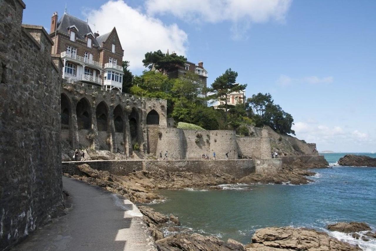 Homard & Fox, Le Feart, Studio Avec Coin Terrasse & Barbecue Dinard Exterior photo